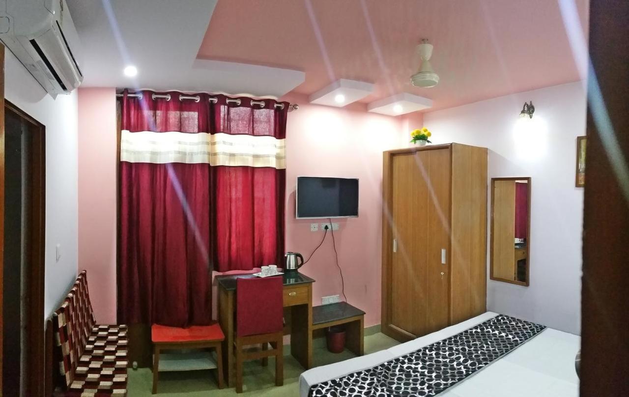 Airport Sky Inn Homestay Jaipur Eksteriør billede